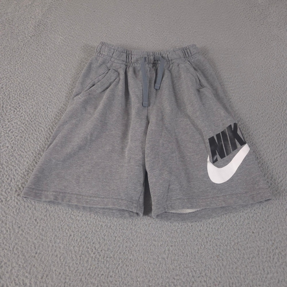 Nike Shorts Kids XL Gray Sportswear Club Fleece Logo Cotton Blend Knit 8.5"
